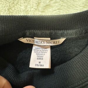 Women’s Victoria’s Secret Brand Black Crewneck, Size Medium